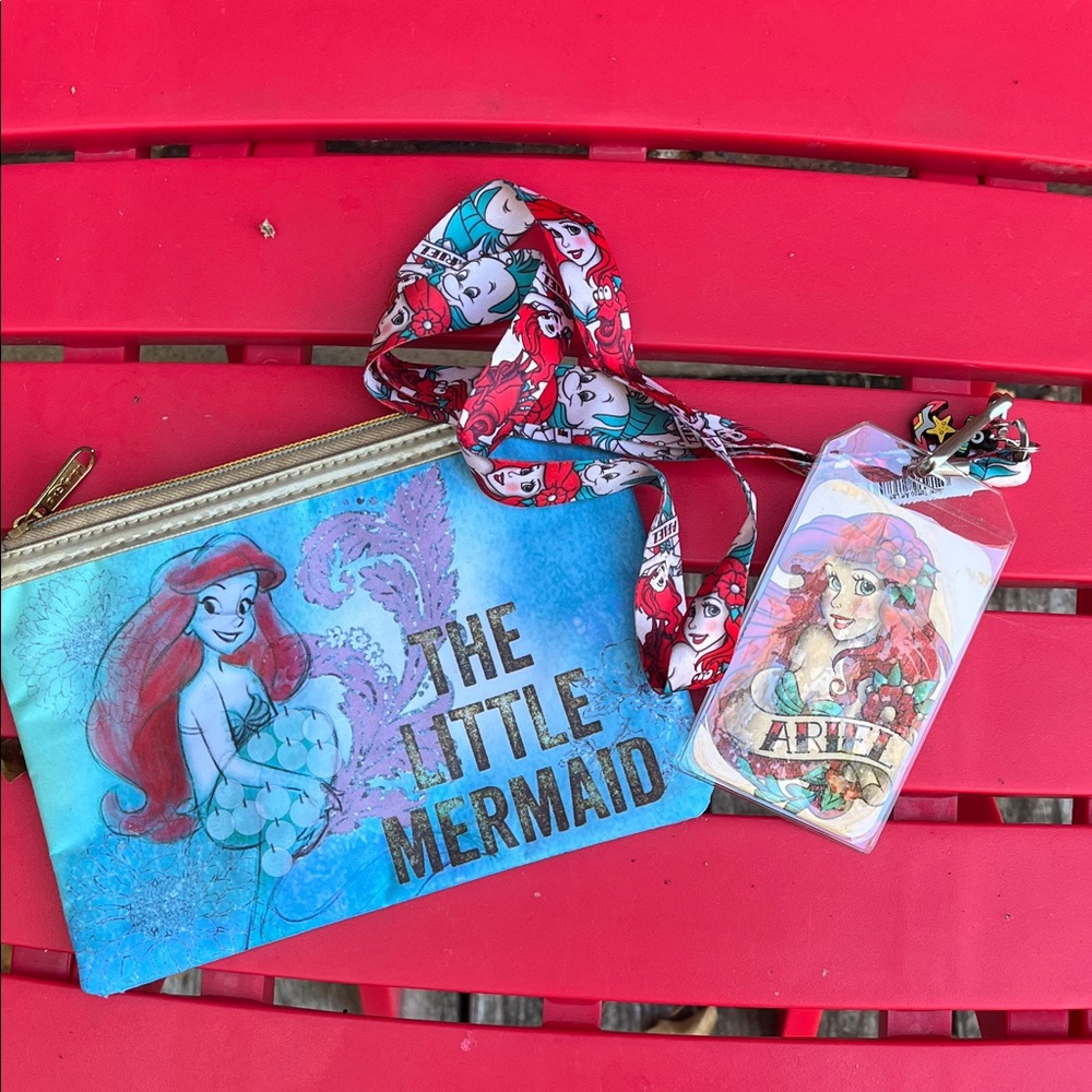 Disney The Little Mermaid Accessory Set - Blue and Gold